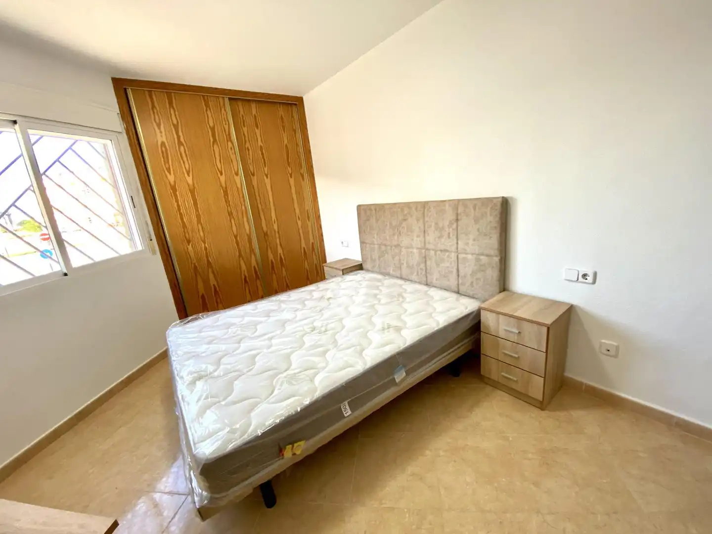 Wohnung zur Miete in Avenida DAYA NUEVA, Almoradí