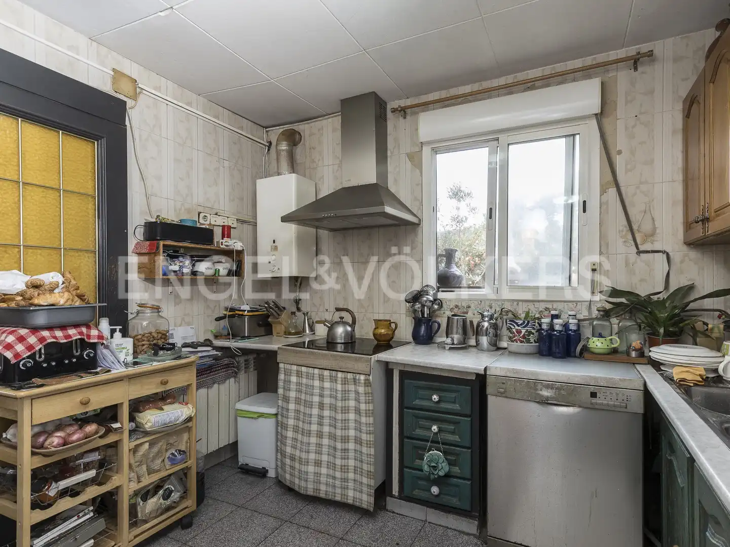 Cocina de Casa o chalet en venta en Barcelona con Aire acondicionado, Calefacción y Jardín privado