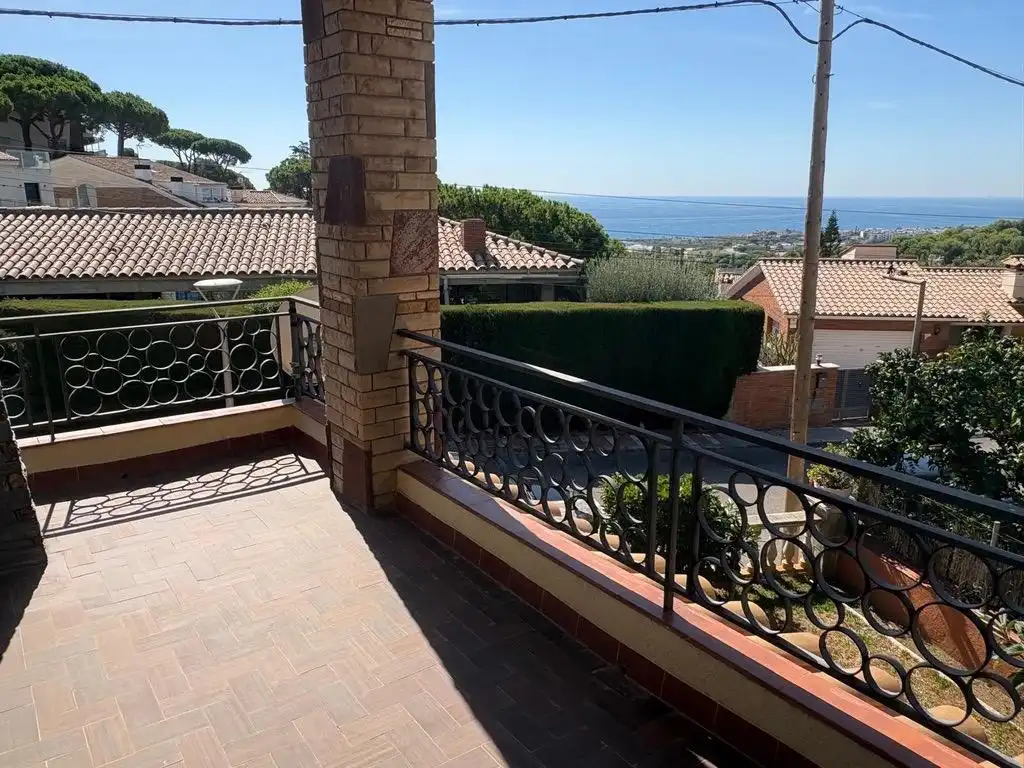 Chalet con terraza en venta en Premià de Dalt, imagen 24