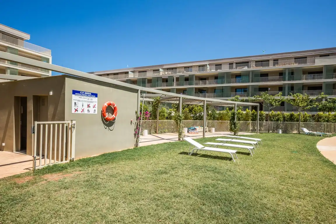 Terraza de Apartamento de alquiler en Dénia con Aire acondicionado, Jardín privado y Terraza