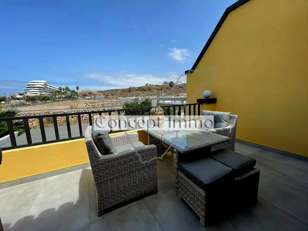 Terrassa de Casa adosada en venda en Adeje amb Aire condicionat, Jardí privat i Terrassa