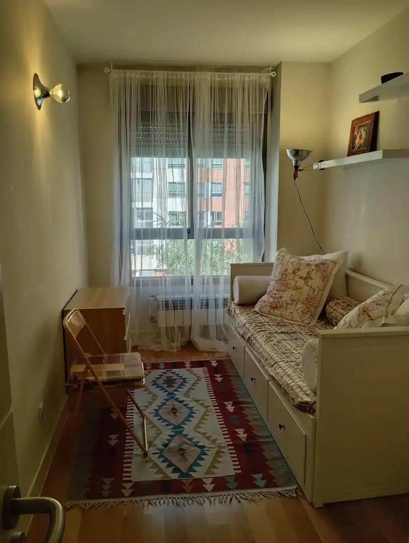 Wohnzimmer von Wohnung zur untervermieten in Madrid mit Klimaanlage, Heizung und Möbliert