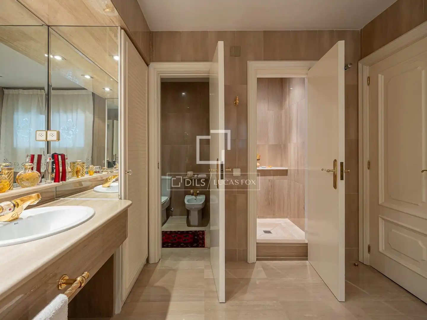 Baño de Casa o chalet en venta en Barcelona con Aire acondicionado, Terraza y Trastero