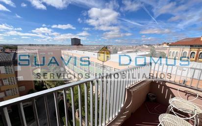 Exterior view of Flat for sale in Zamora Capital   with Balcony