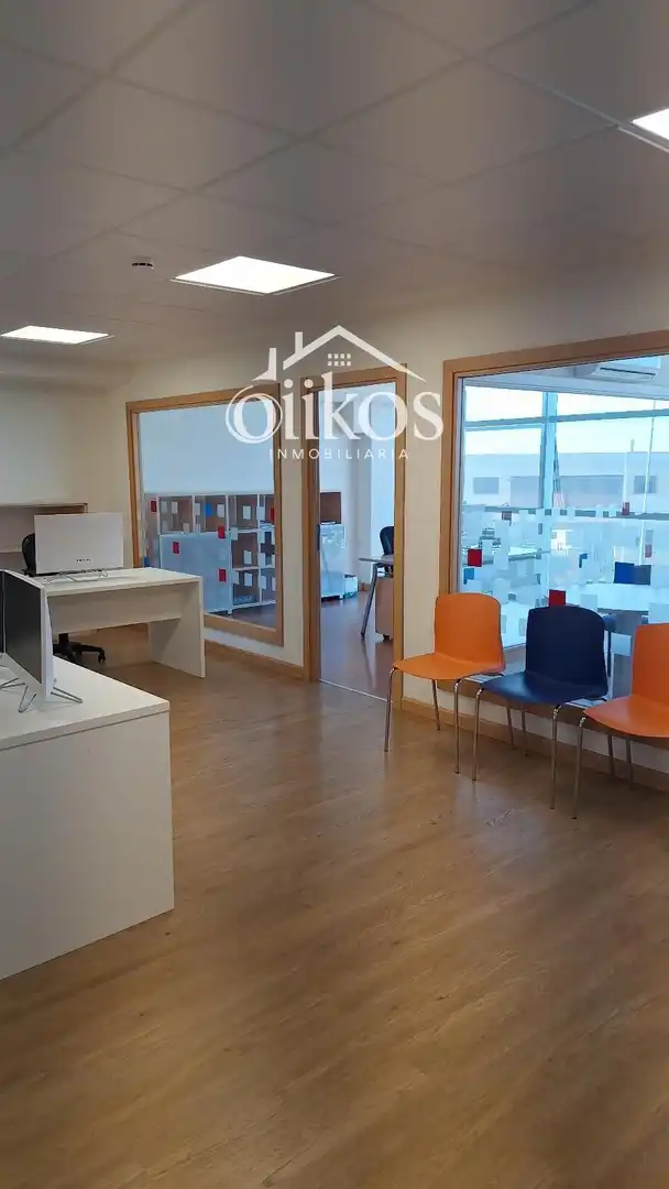 Büro zur Miete in Carbajosa de la Sagrada, Salamanca