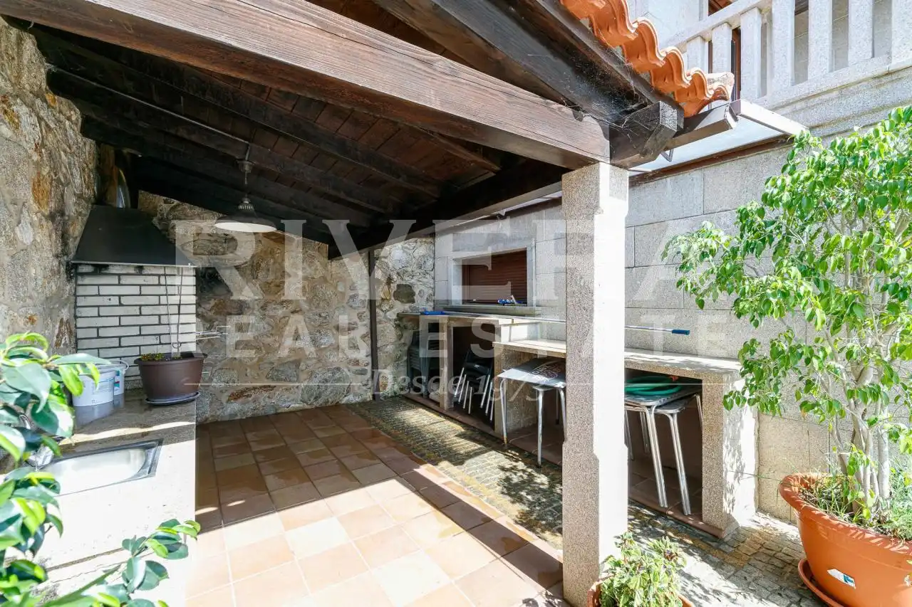 Jardín de Casa o chalet en venta en O Rosal   con Calefacción, Jardín privado y Terraza