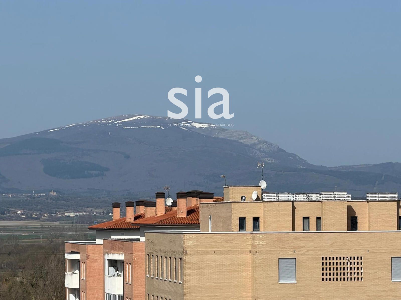 Exterior view of Attic for sale in Vitoria - Gasteiz  with Heating, Terrace and Storage room