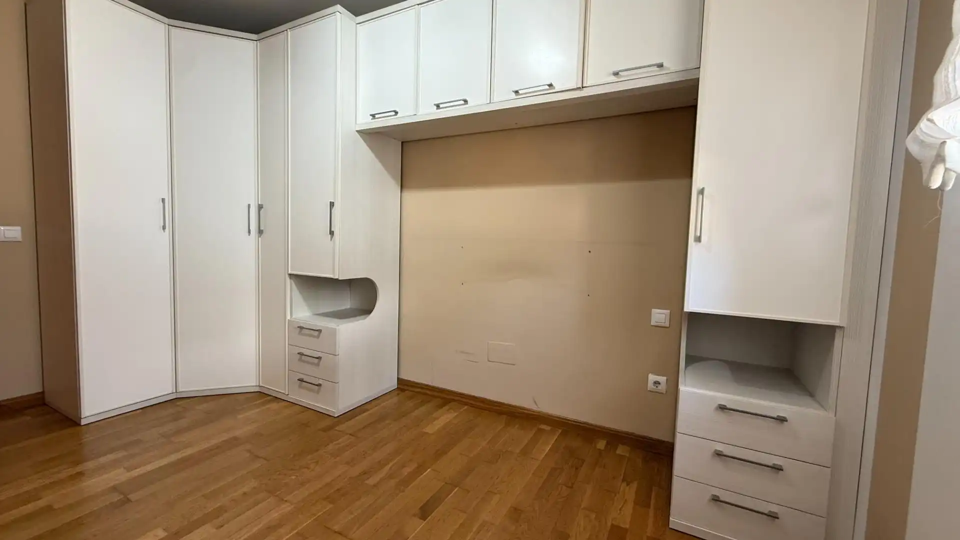 Schlafzimmer von Dachboden zum Verkauf in Val de San Vicente  mit Terrasse