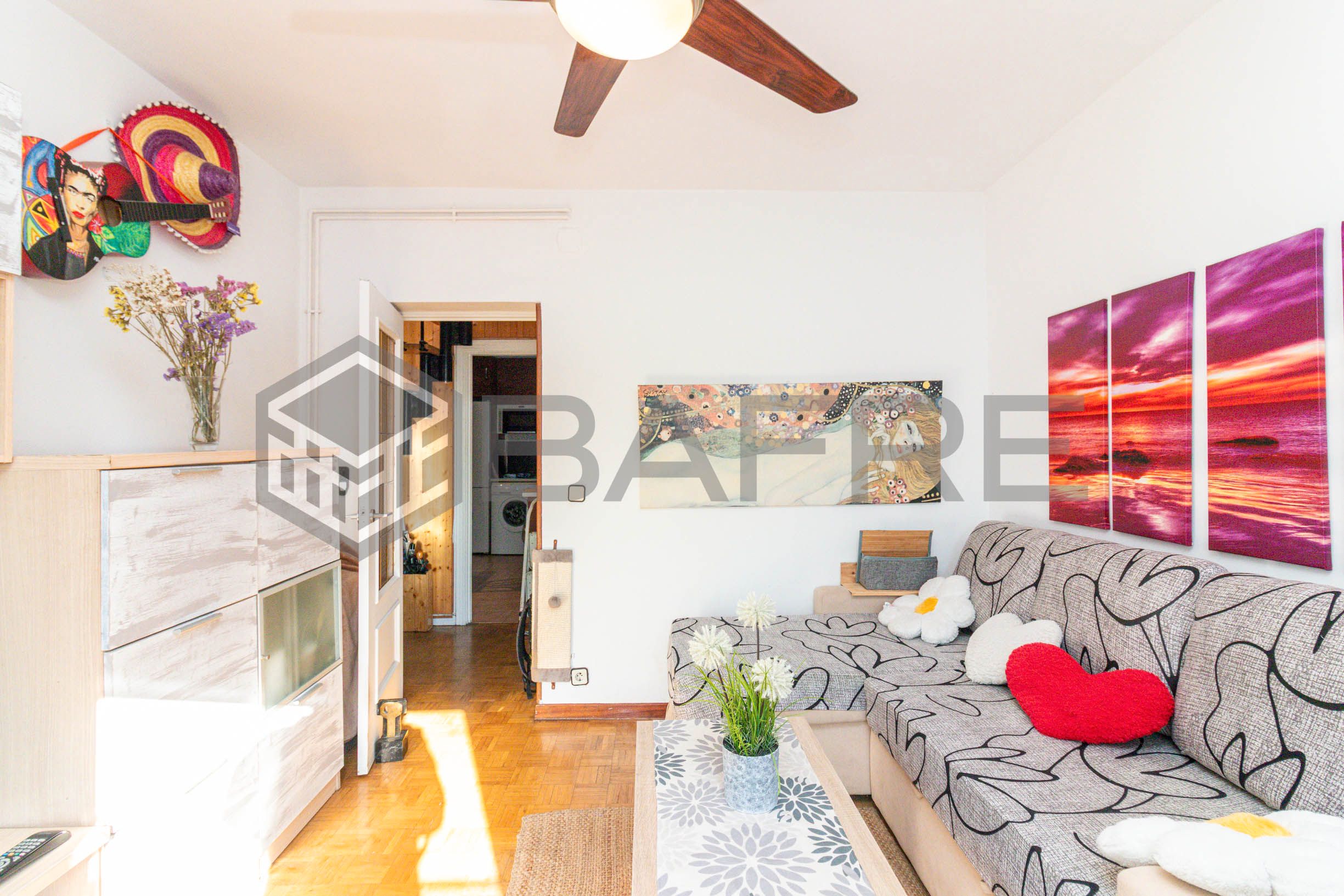 Vista exterior de Piso en venta en  Madrid Capital con Aire acondicionado, Calefacción y Parquet