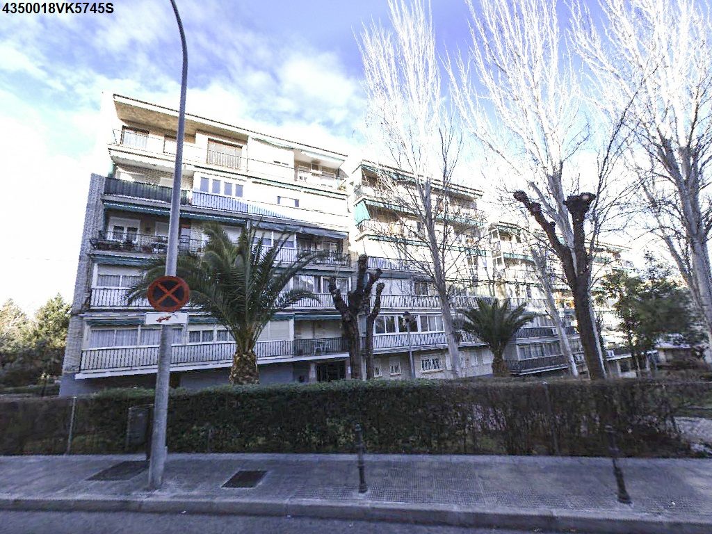 Vista exterior de Piso en venta en Coslada