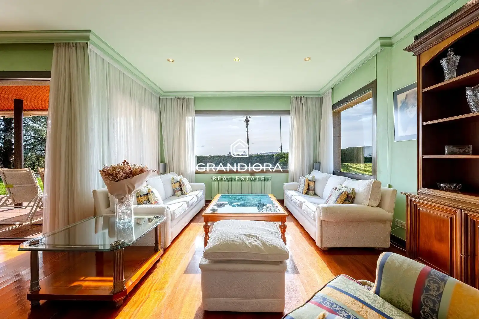 Detached house with pool for sale in Calle Llaüt, imagen 7