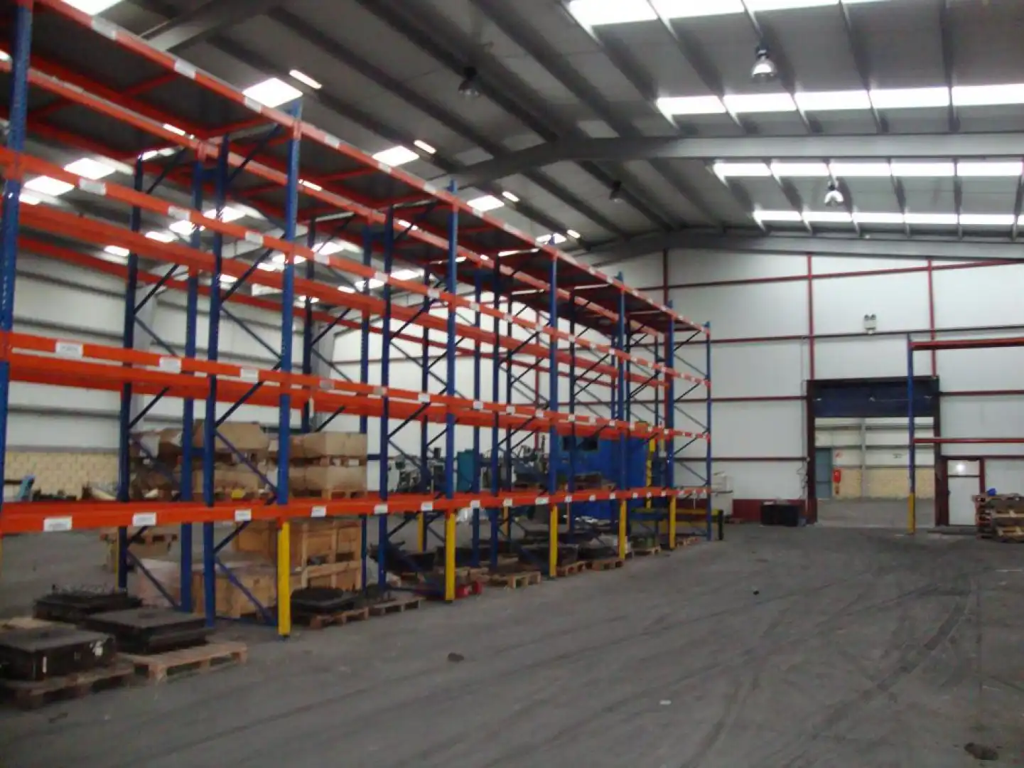 Nave industrial en venta en Viana