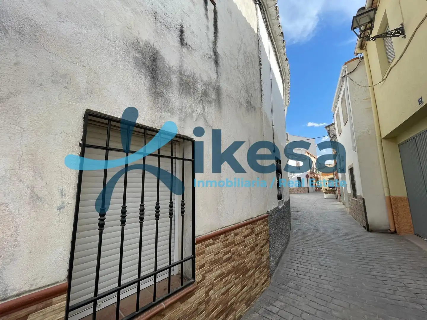 Exterior view of Houses for sale in Arjona