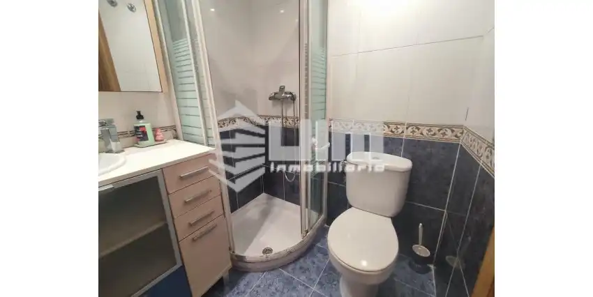 Piso con ascensor en venta en CALLE ISLA LA TOJA, imagen 8