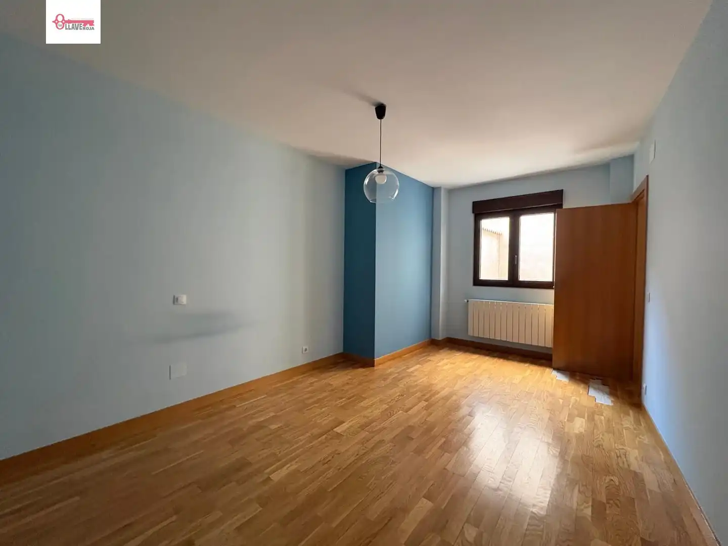 Habitación de Casa o chalet en venta en Iglesias con Calefacción