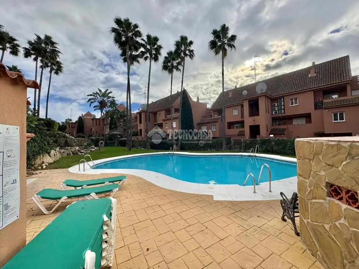 Pis amb piscina en venda a Bahía de Casares, imagen 3