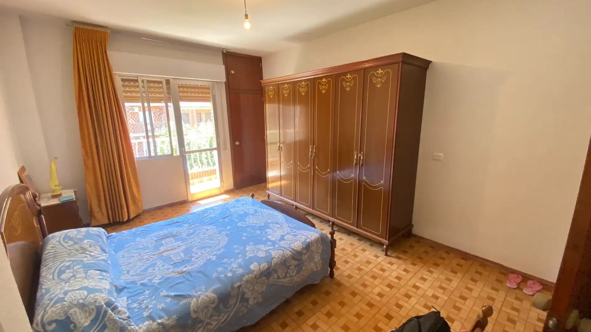 Schlafzimmer von Wohnung zum Verkauf in Navaconcejo mit Terrasse, Möbliert und Waschmaschine
