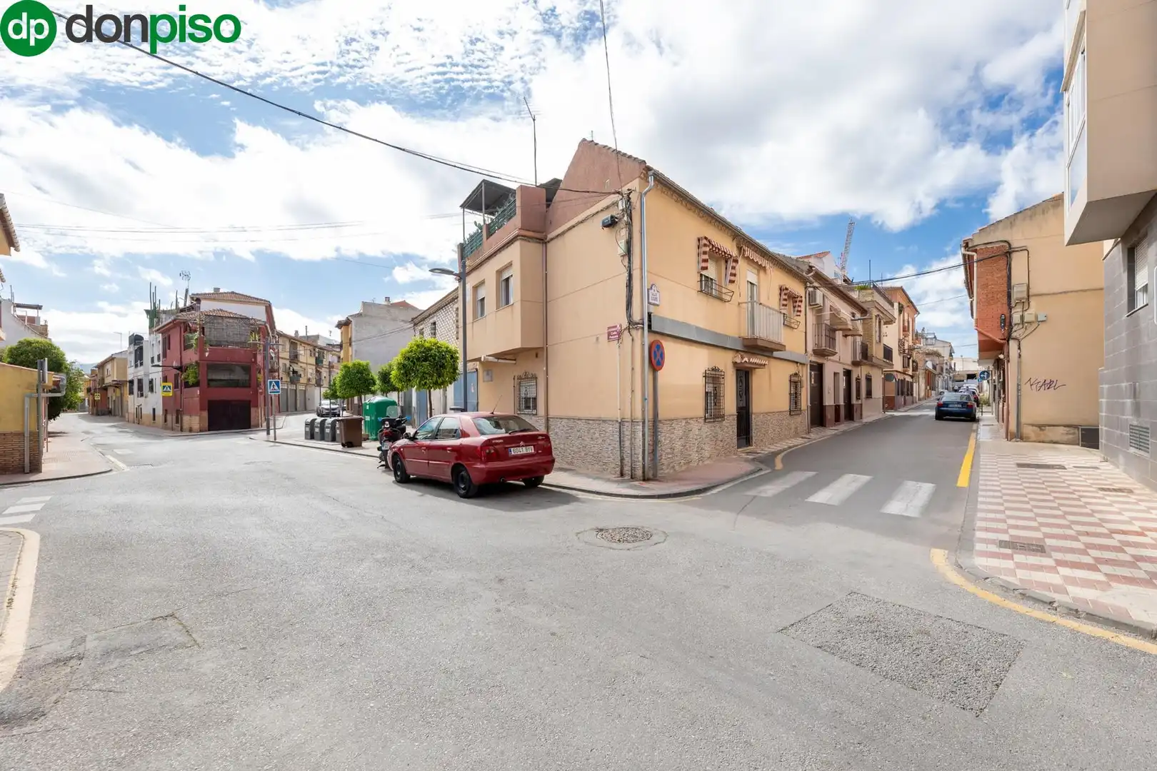 Vista exterior de Casa o chalet en venta en Armilla con Terraza
