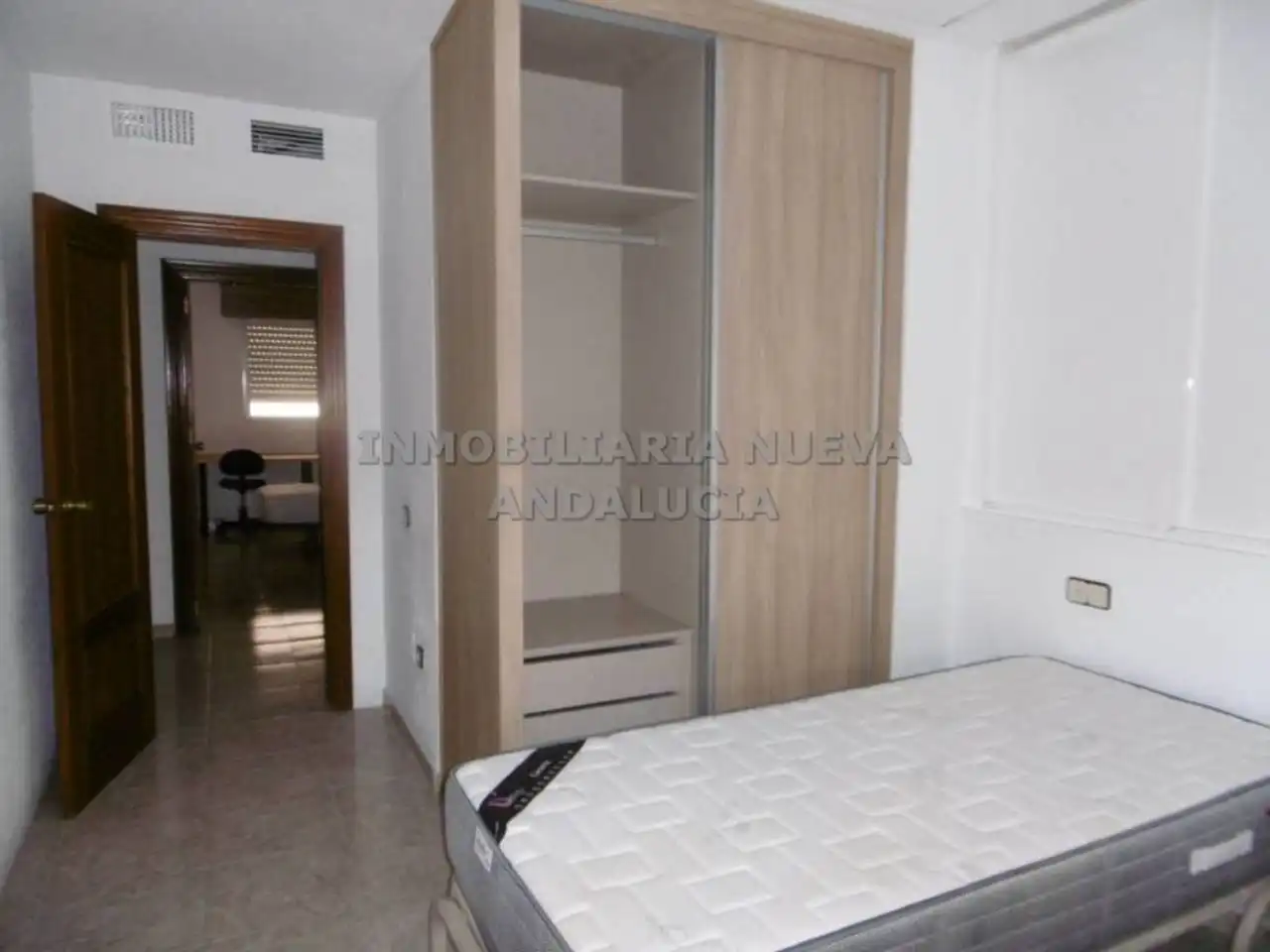 Flat with lift to rent in Ciudad Jardín - Tagarete - El Zapillo, imagen 29