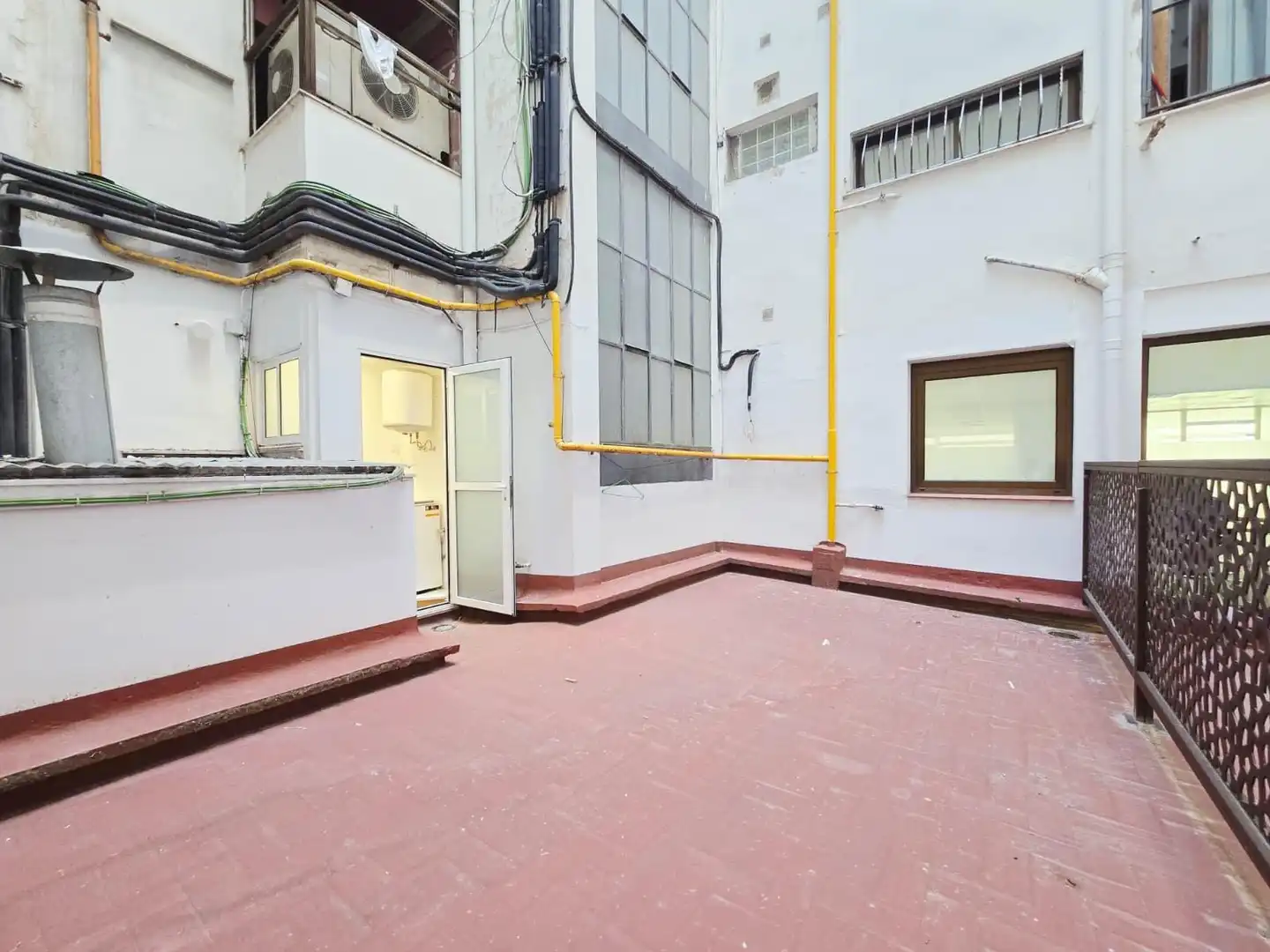 Exterior view of Flat for rent in Valencia  with Parquet flooring and Terrace