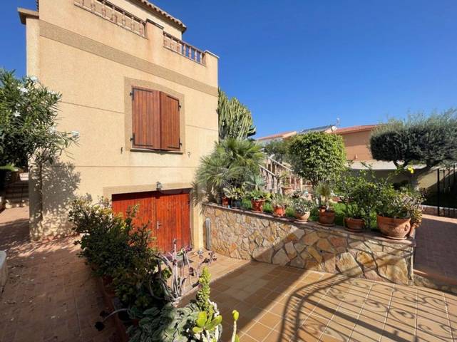 Casa-chalet en Venta en DISTRITO LAS MARINAS en Las Marinas