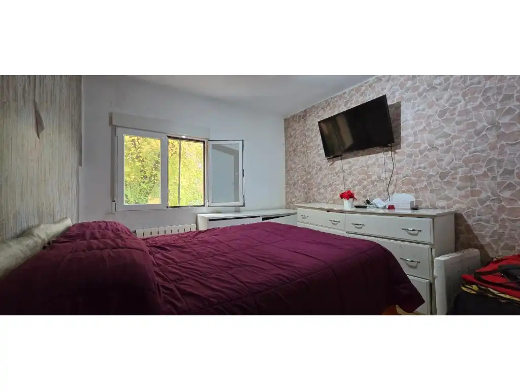 Bedroom of Flat for sale in Madrid