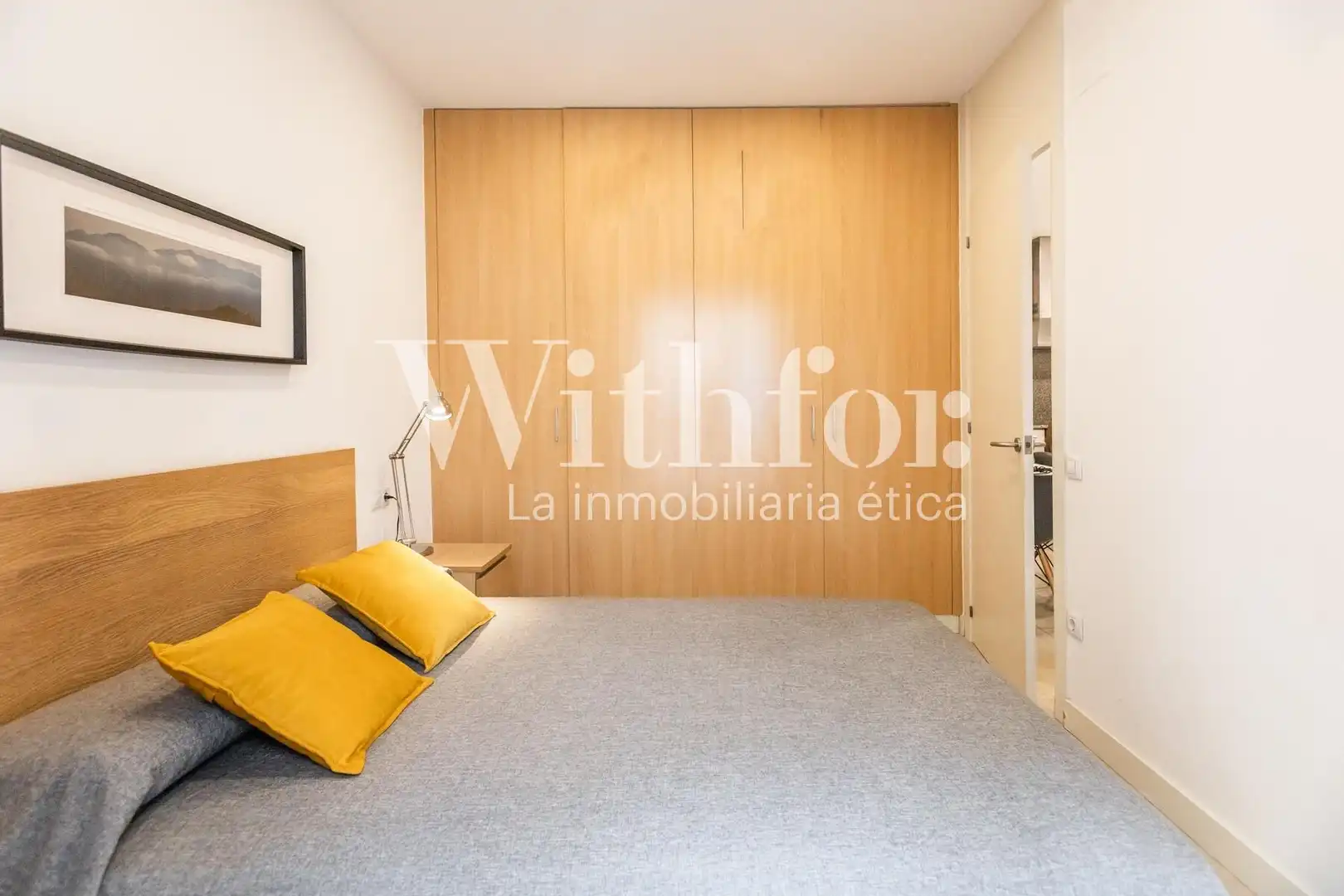 Bedroom of Flat for sale in Barcelona  with Air Conditioner, Heating and Balcony