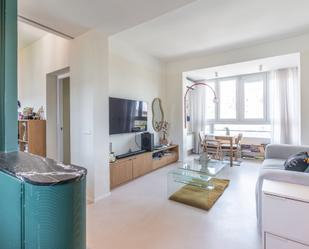 Living room of Flat for sale in  Madrid Capital  with Furnished, Oven and Washing machine