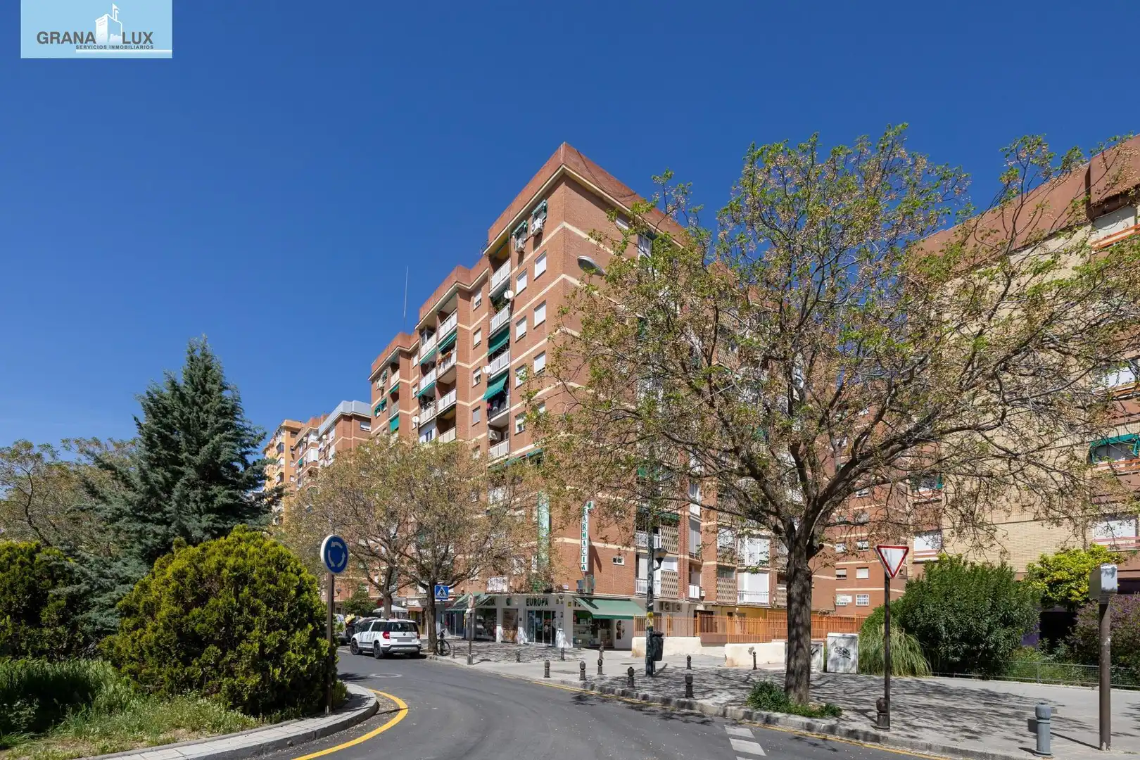 Piso con ascensor en venta en Calle del Pintor Ismael de la Serna, imagen 4