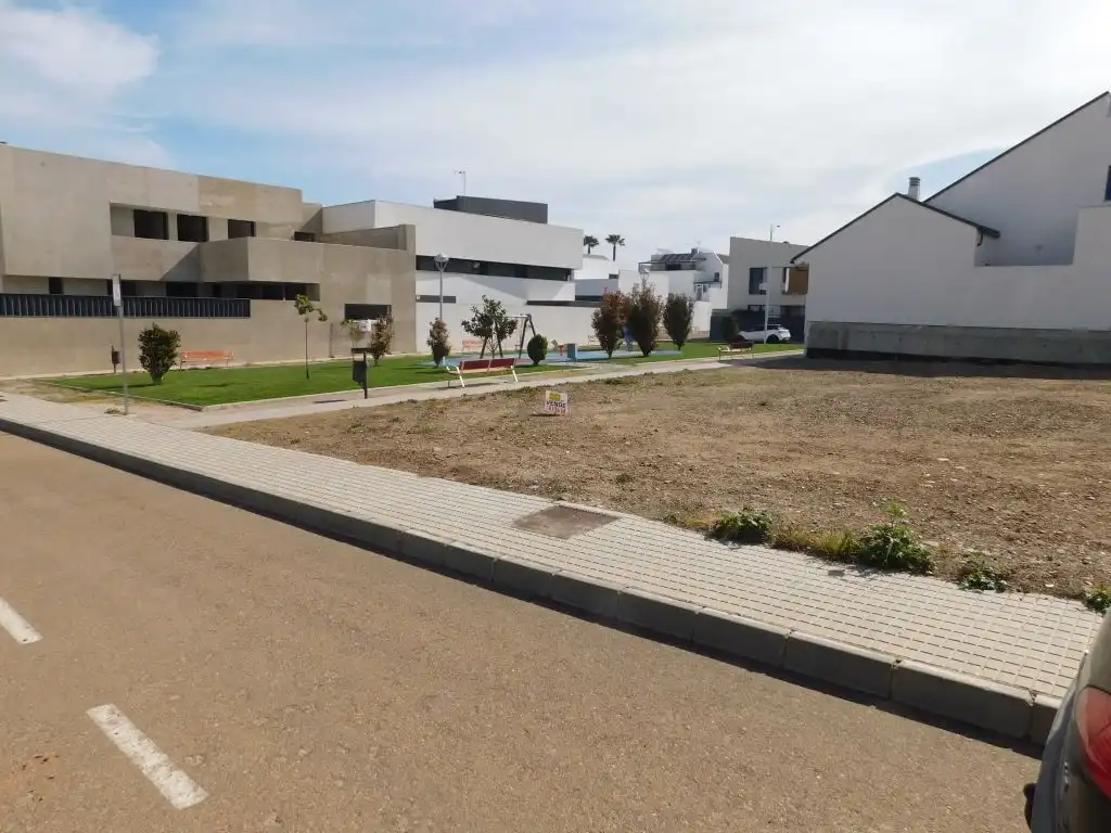 Terreno residencial en venta en Don Benito, imagen 2