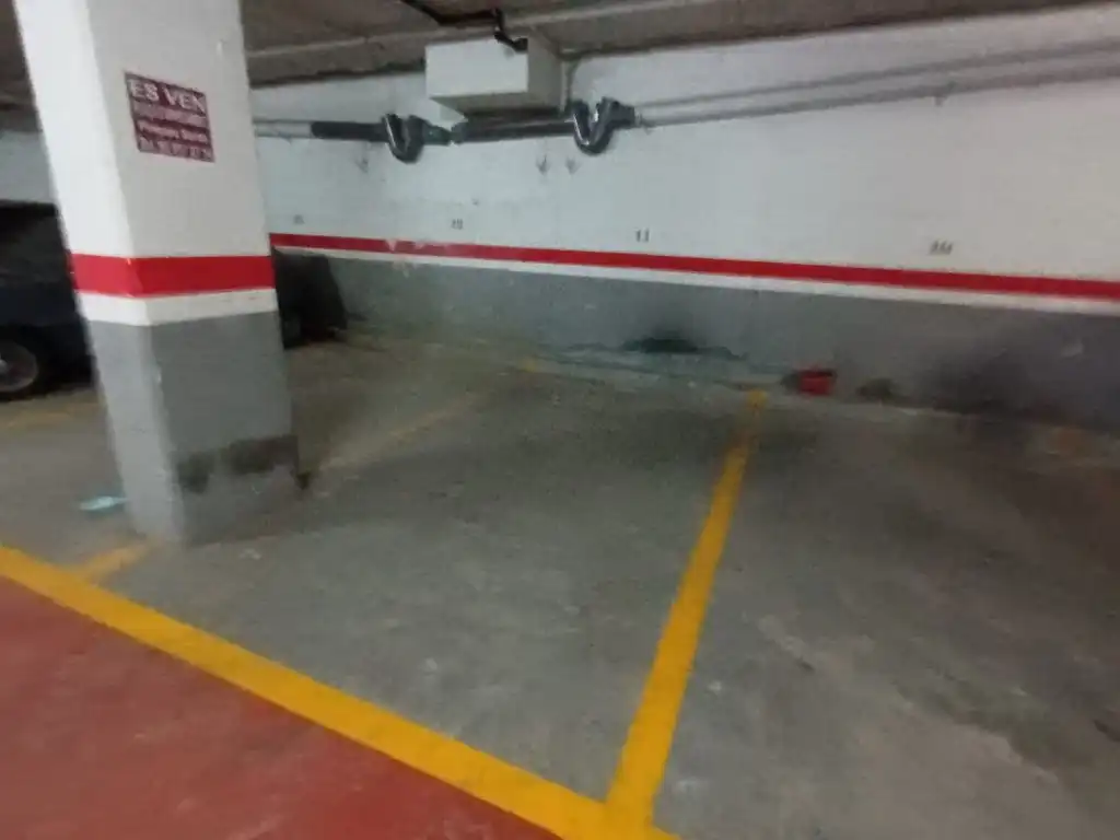 Garage zum Verkauf in Sant Julià