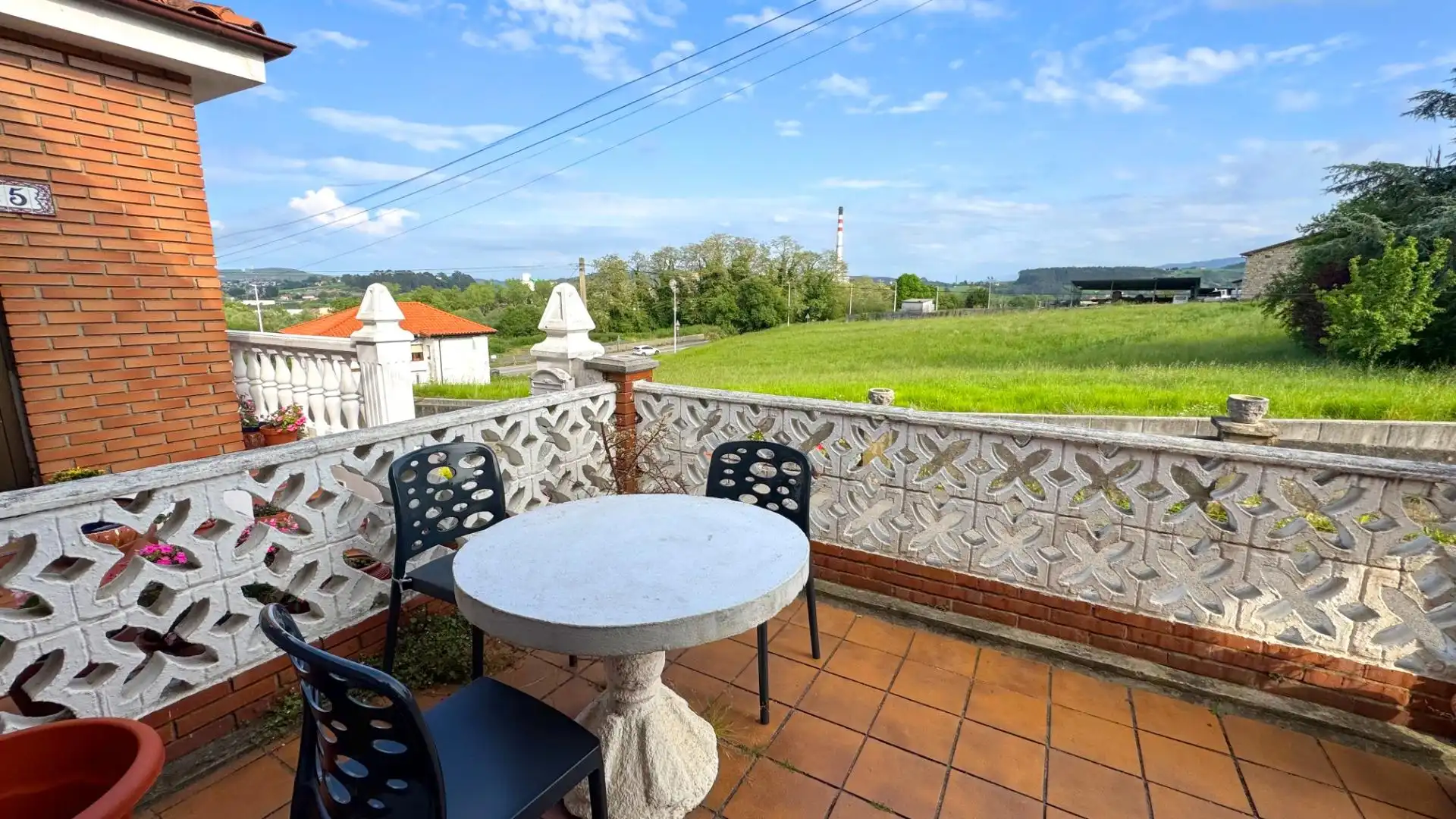 Terraza de Casa adosada en venta en Santillana del Mar con Calefacción, Jardín privado y Terraza