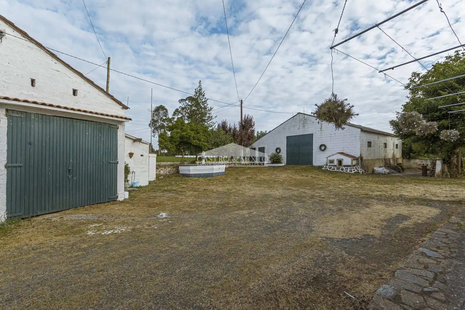 Casa rústica amb jardí en venda a Melide, imagen 2