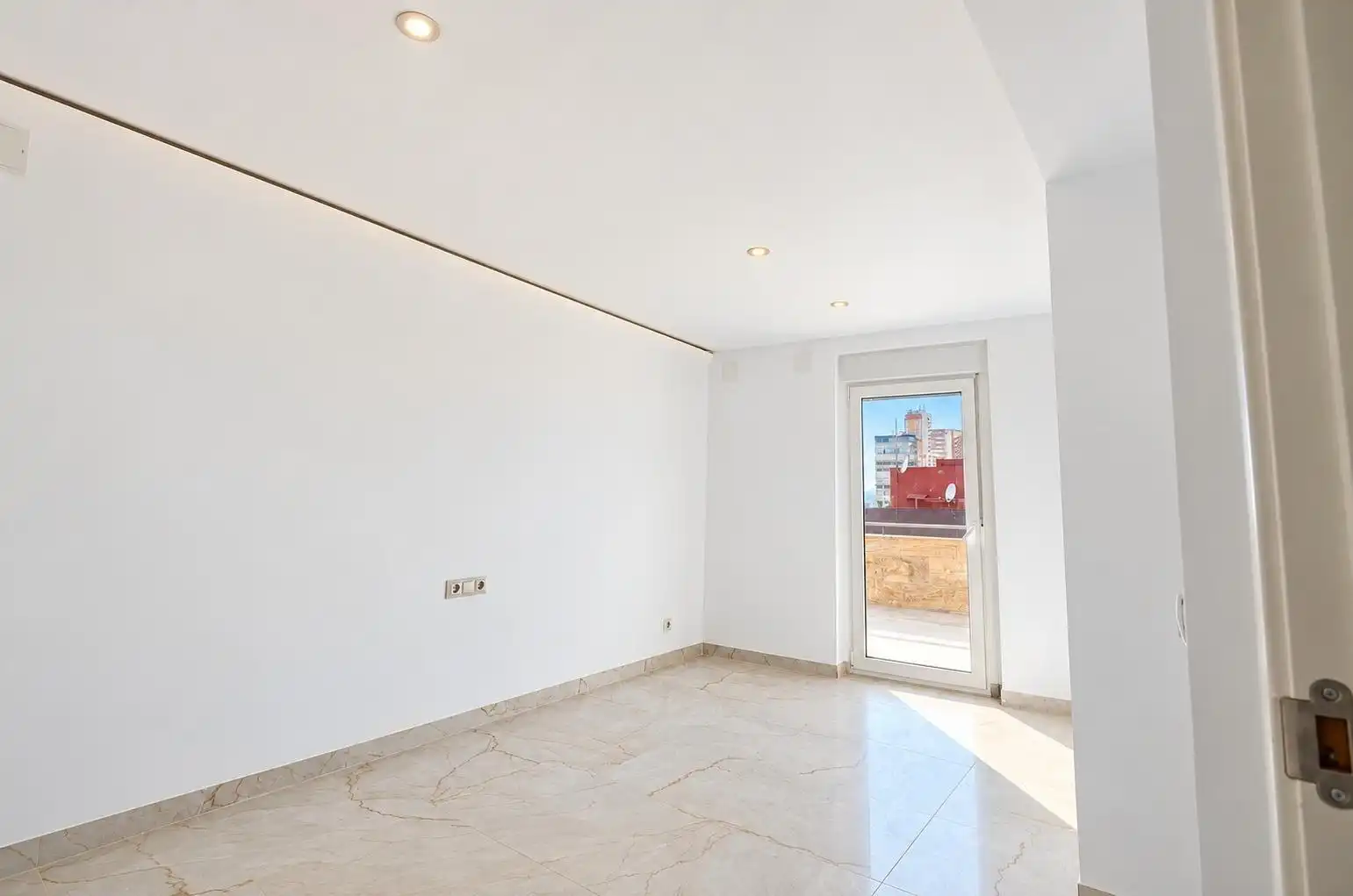 Attique avec ascenseur à vendre à Centro Urbano, imagen 18