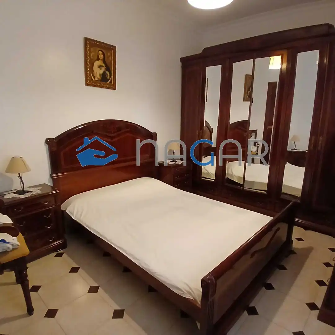 Dormitori de Casa o xalet en venda en La Línea de la Concepción amb Terrassa i Moblat