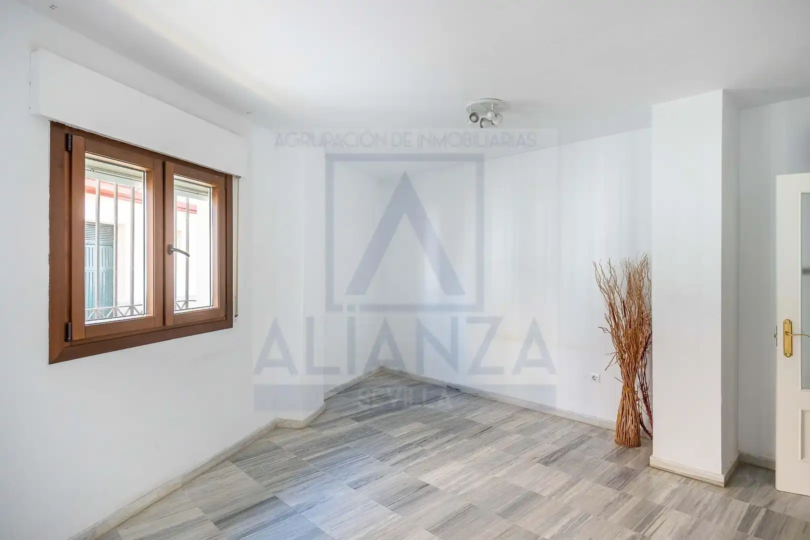 Piso en venta en Camas con Aire acondicionado