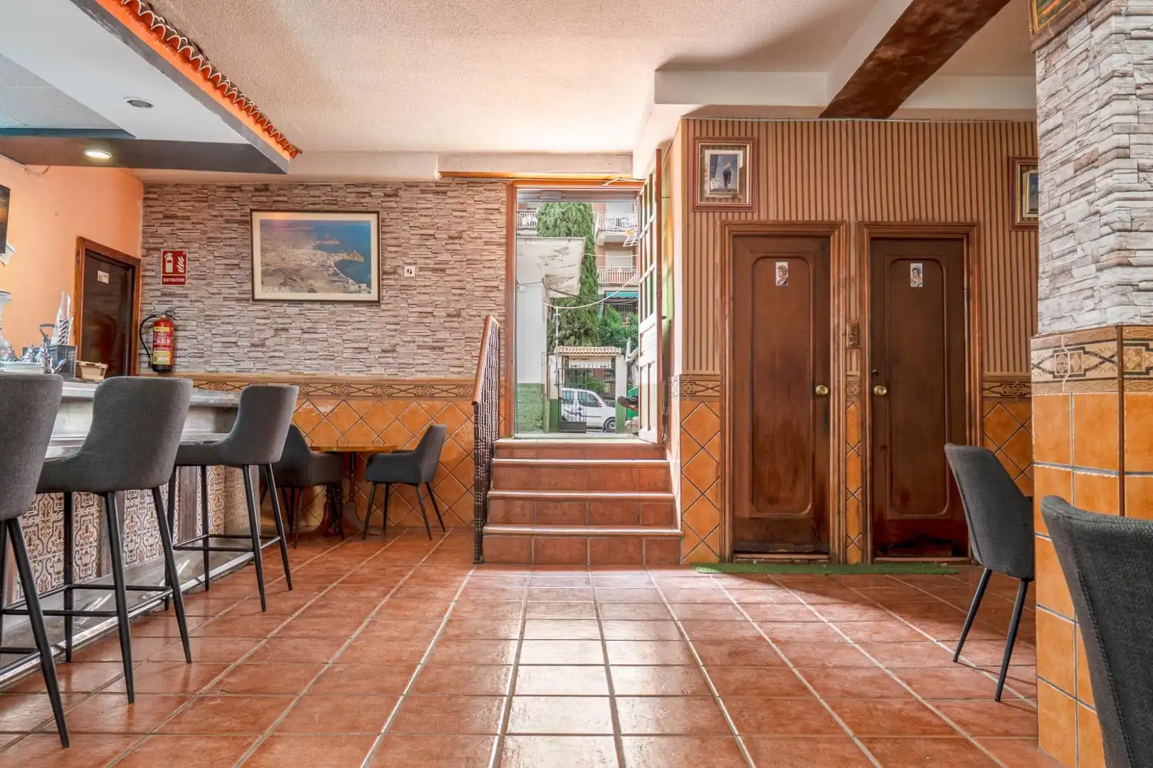 Geschaftsraum zum Verkauf in Granada