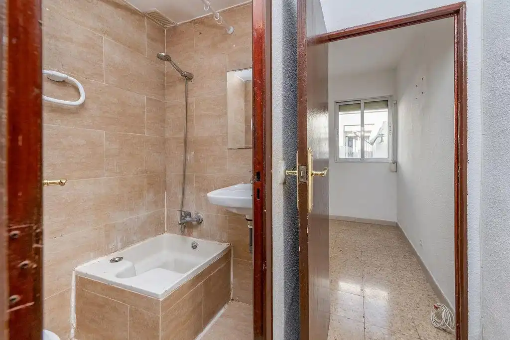 Bany de Pis en venda en Getafe