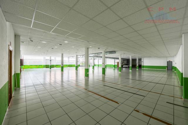 Edificio en Alquiler en Canillas