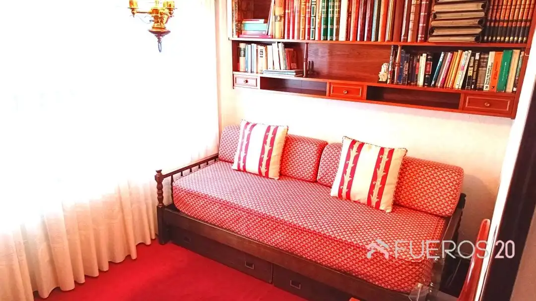 Flat for sale in Rontegui - Pormetxeta