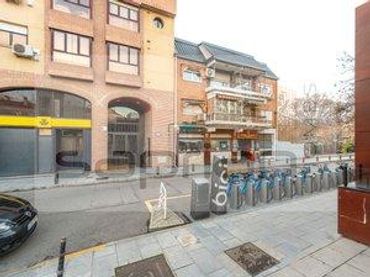 Gewerbefläche zum Verkauf in De Caroli 8