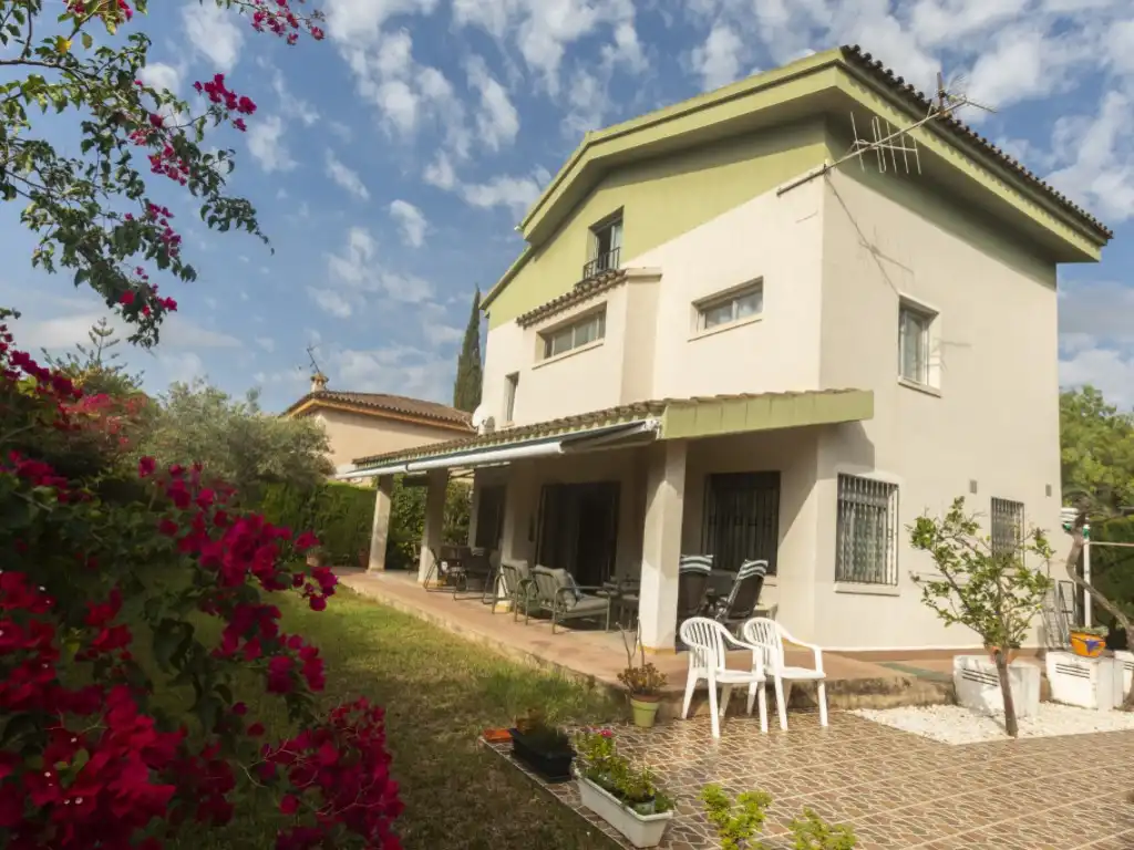 Chalet con terraza en venta en Calle Sigalero, imagen 3
