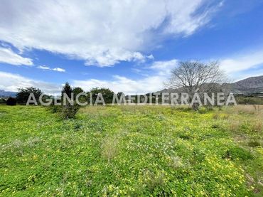 Terreny residencial en venda a Beniarbeig