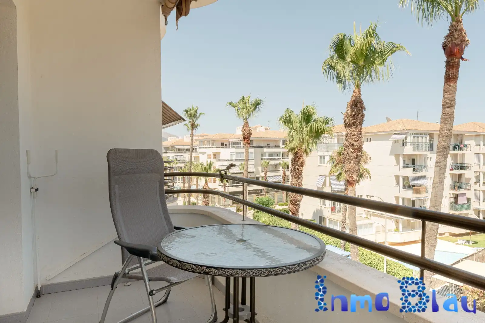 Terrasse von Wohnungen zum Verkauf in L'Alfàs del Pi mit Klimaanlage, Heizung und Privatgarten