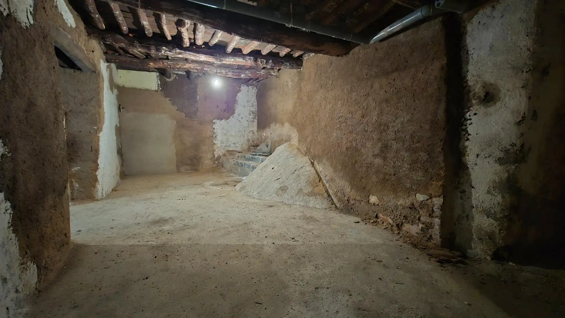 Houses for sale in San Esteban de la Sierra