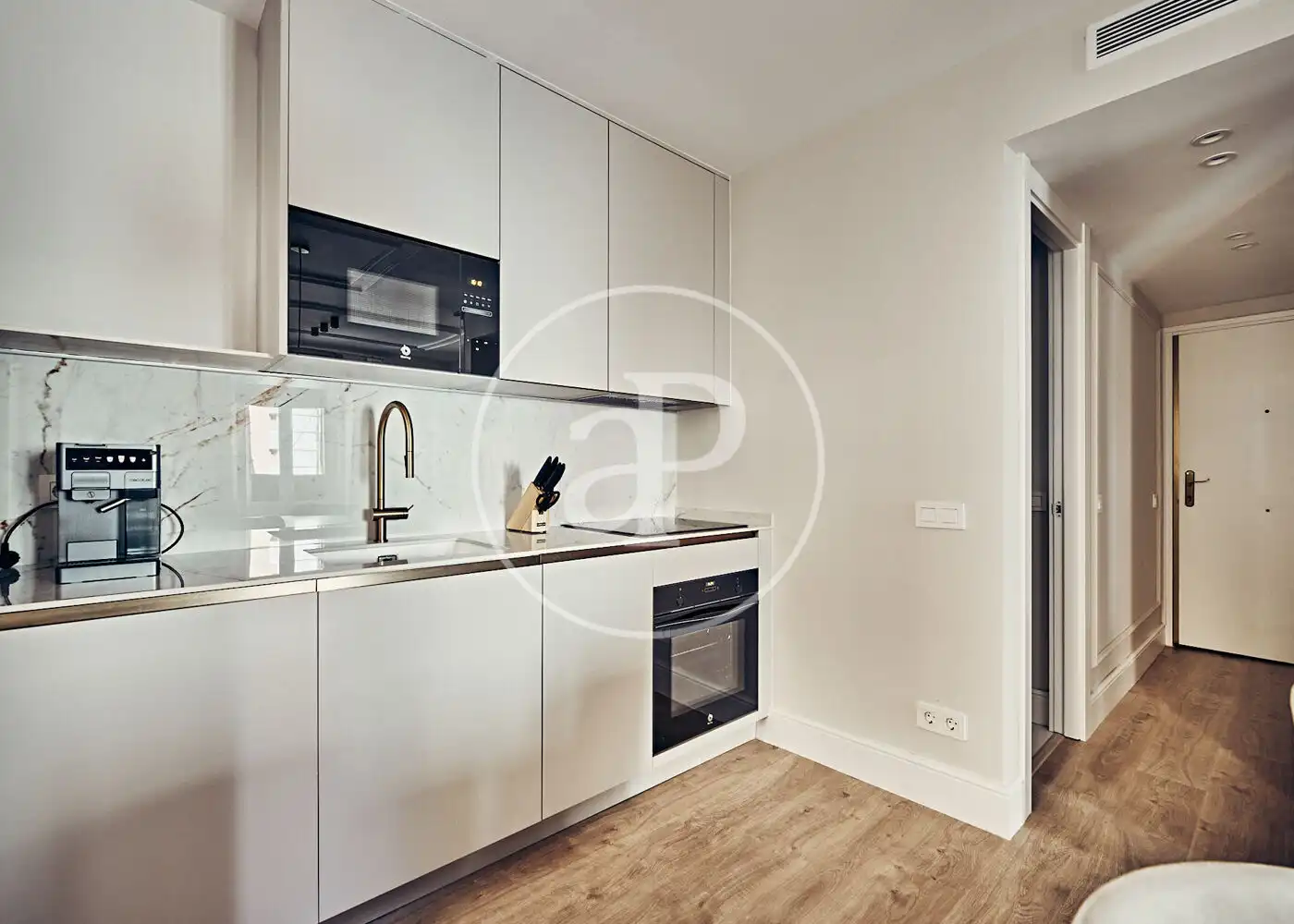 Appartamento con terrazza in vendita a C. de Barcelona, imagen 6
