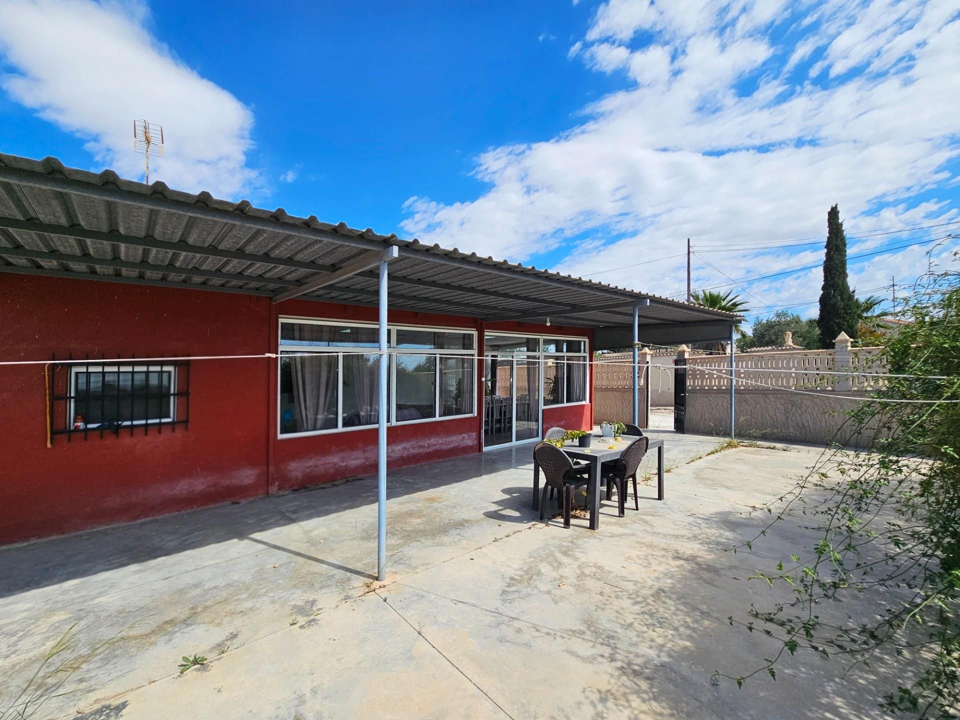 Exterior view of House or chalet for sale in Elche / Elx  with Air Conditioner, Heating and Private garden