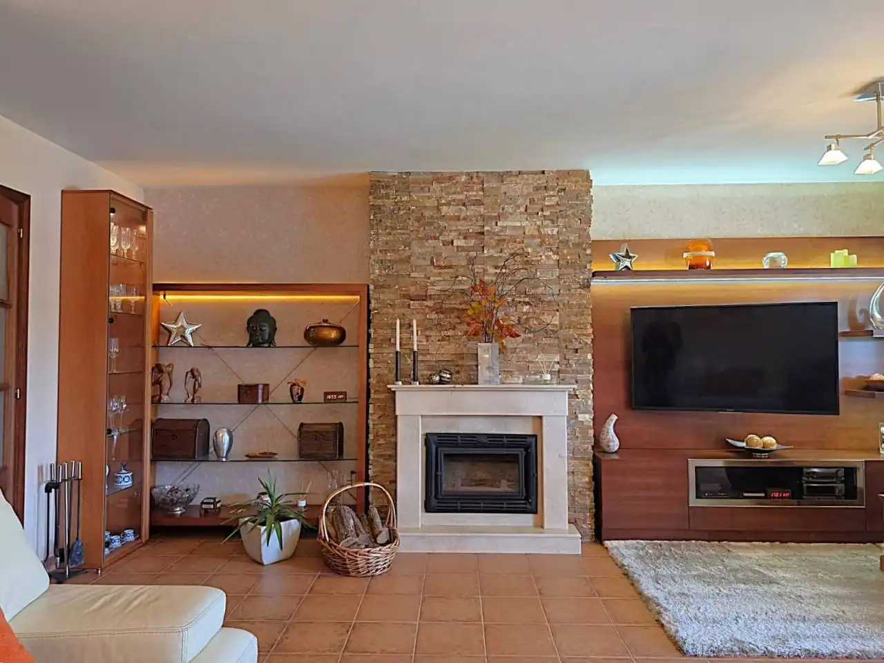 Wohnzimmer von Einfamilien-Reihenhaus zum Verkauf in Sada (A Coruña) mit Klimaanlage, Heizung und Privatgarten