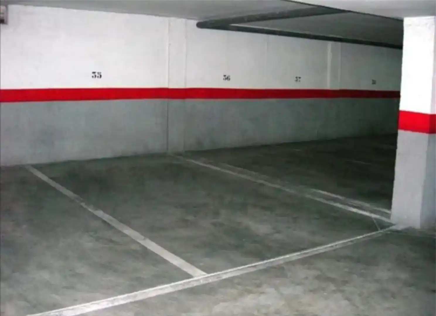 Garage for rent in Calle Torrente, Centro