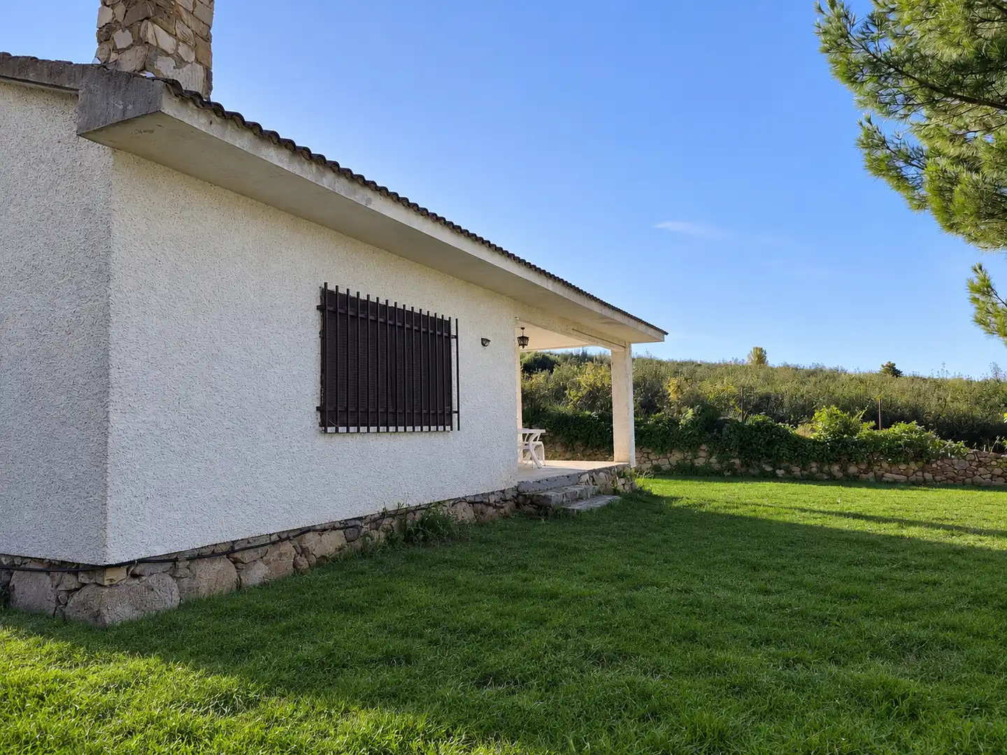 Vista exterior de Casa o chalet en venta en Berzosa del Lozoya con Jardín privado y Terraza